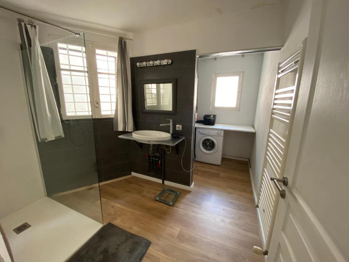 Appartement Eygalieres Avec Petit Jardin Esterno foto