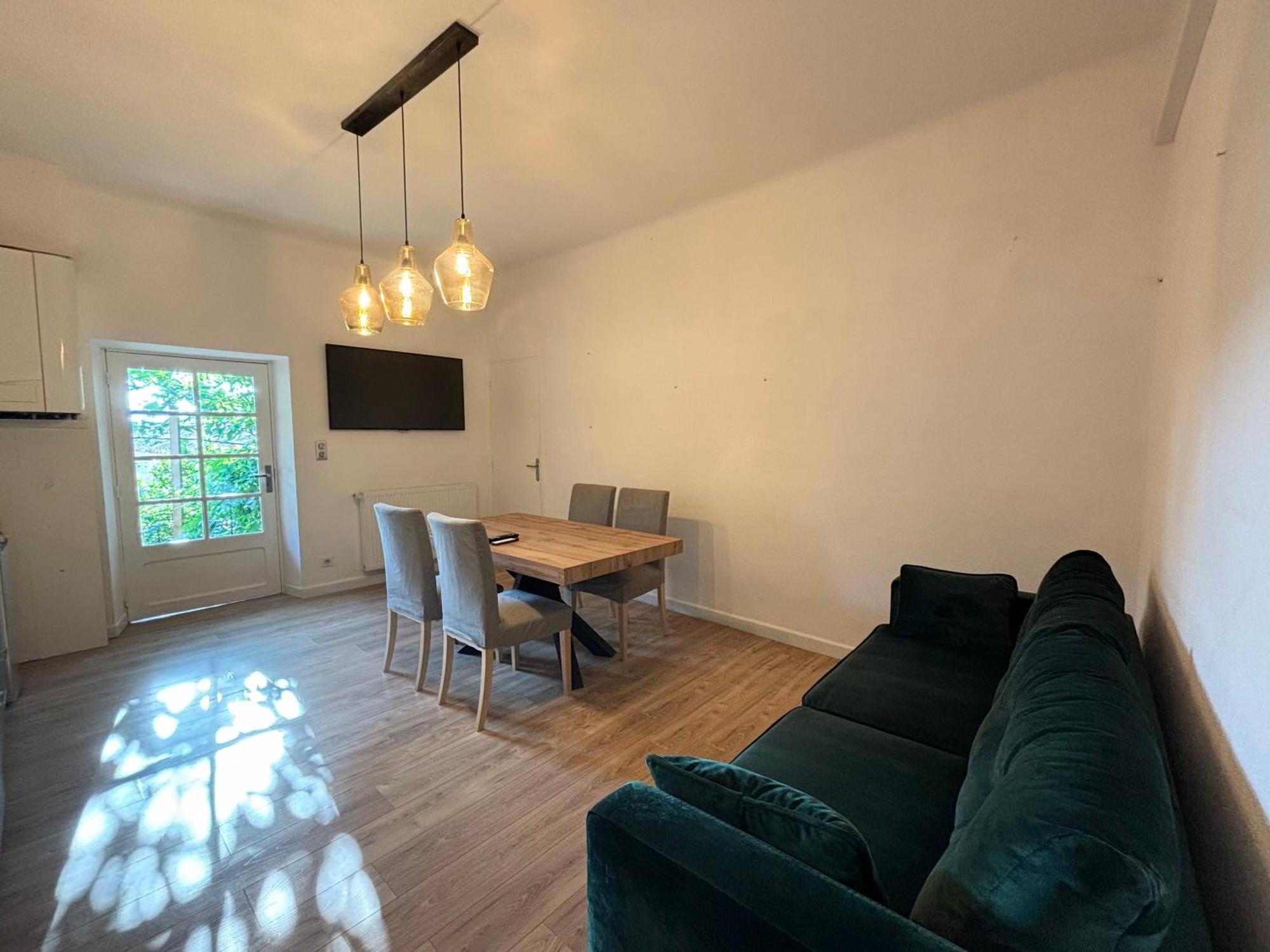 Appartement Eygalieres Avec Petit Jardin Esterno foto