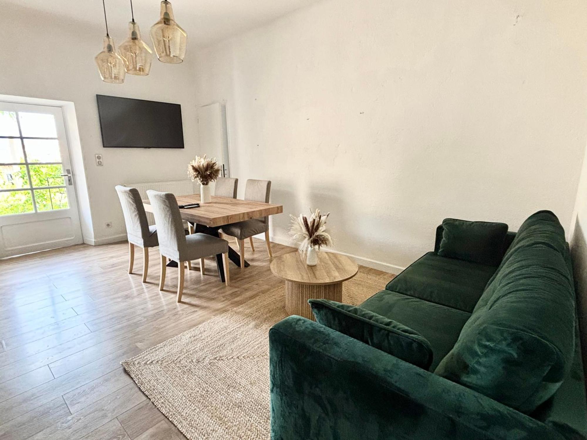 Appartement Eygalieres Avec Petit Jardin Esterno foto